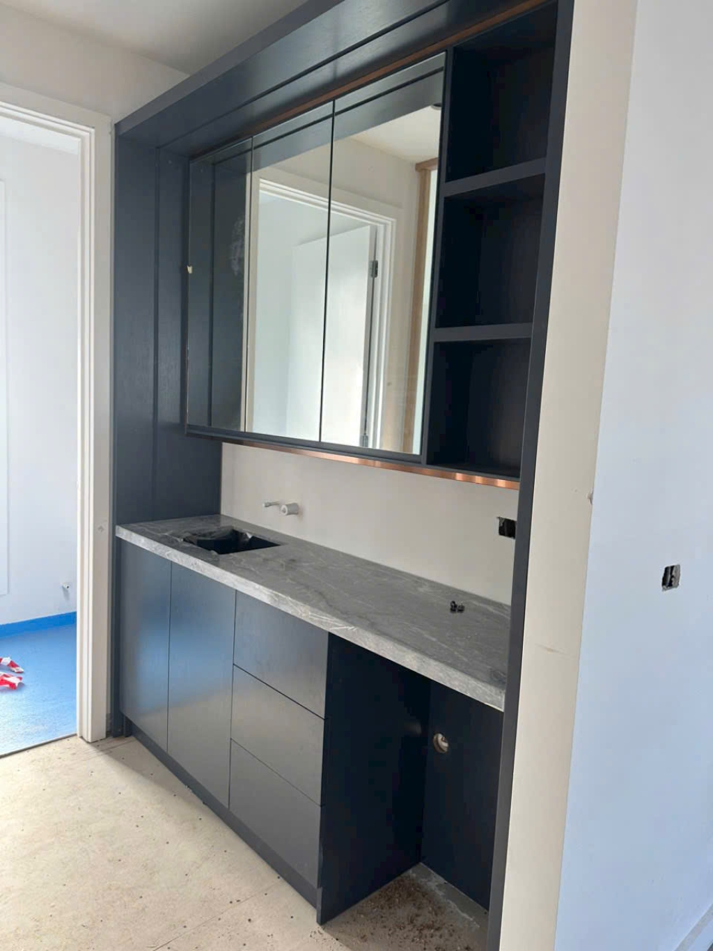 TỪ VIỆT NAM ĐẾN MELBOURNE – HÀNH TRÌNH CỦA NHỮNG SẢN PHẨM NỘI THẤT MANG TINH THẦN NGHỆ THUẬT VÀ CHUẨN MỰC QUỐC TẾ