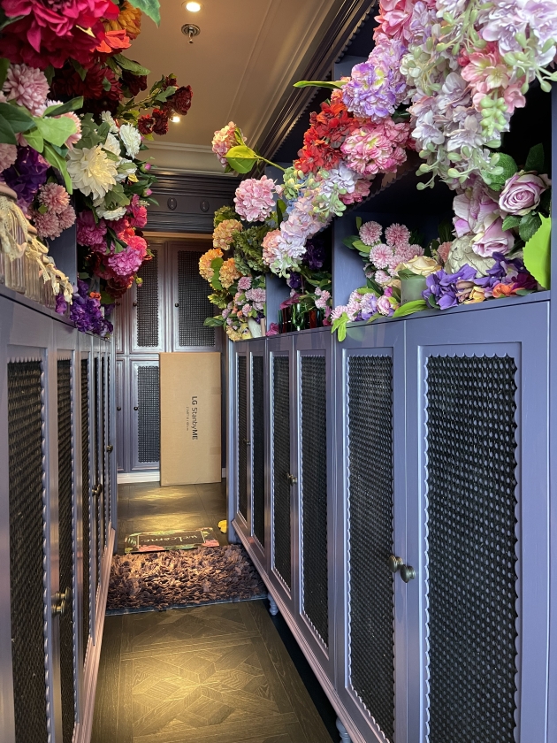 The Gateway – Không gian của sắc màu và cảm xúc