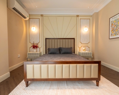 Giường Aurora Panel