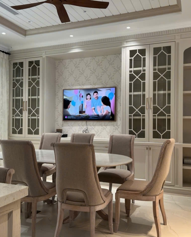 BỘ BÀN GHẾ GỖ SỒI – SƠN MÀU GỖ GHIM TRẮNG